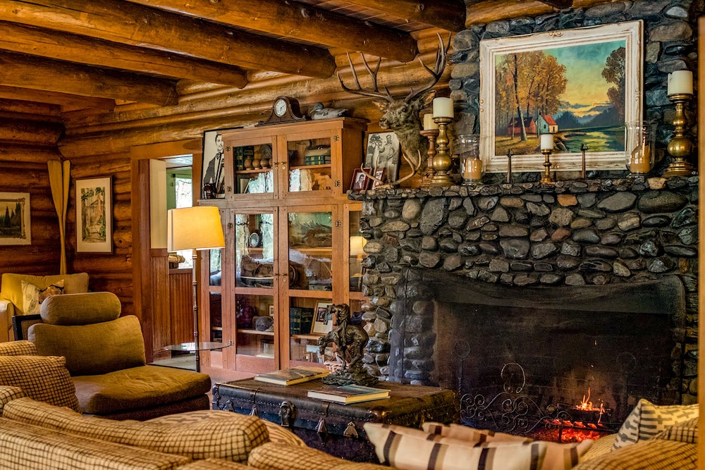 Weasku Inn - photo 3