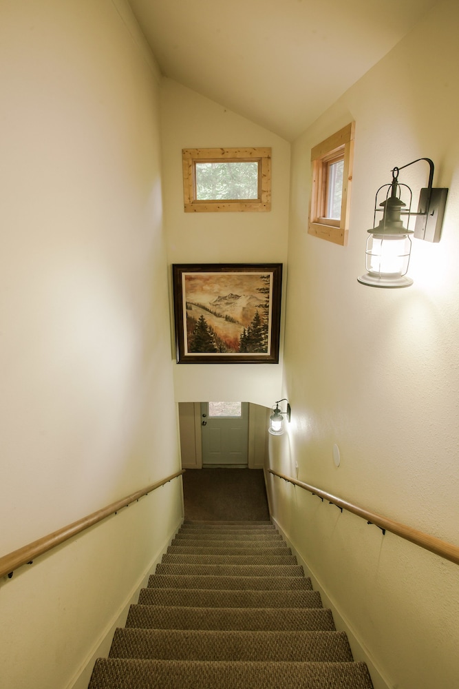 Birchcliff Resort - photo 10