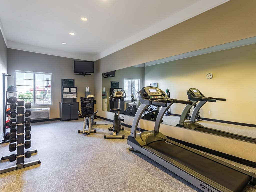 La Quinta Inn & Suites by Wyndham Deming - photo 9