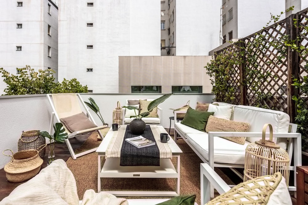 Wamba 1 Bedroom in Goya hotel Goya Madrid