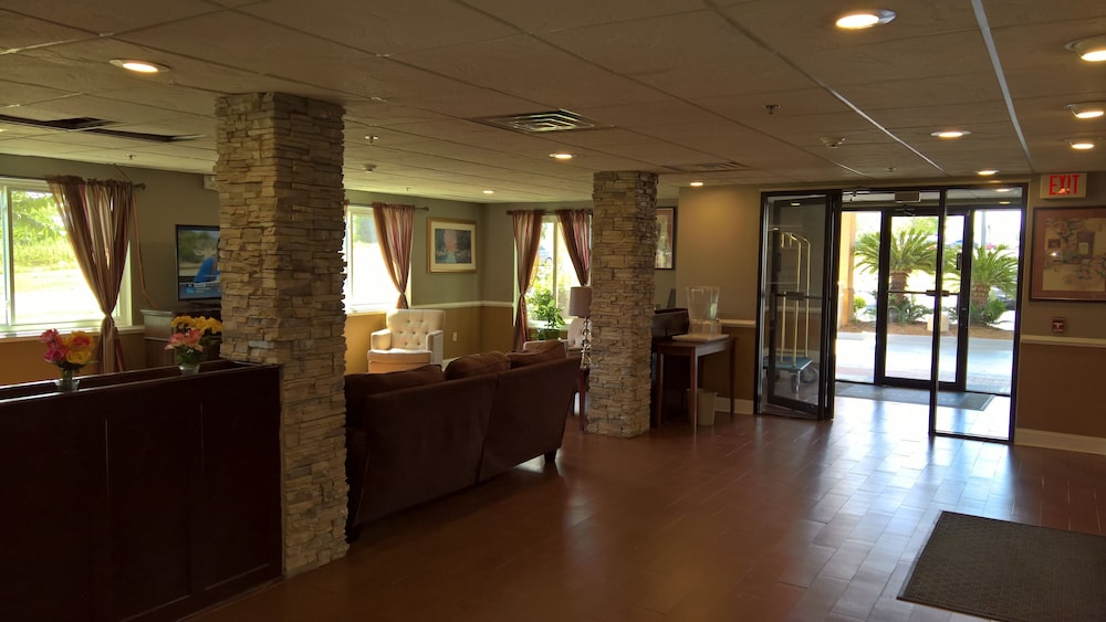 Baymont by Wyndham Cordele - photo 31