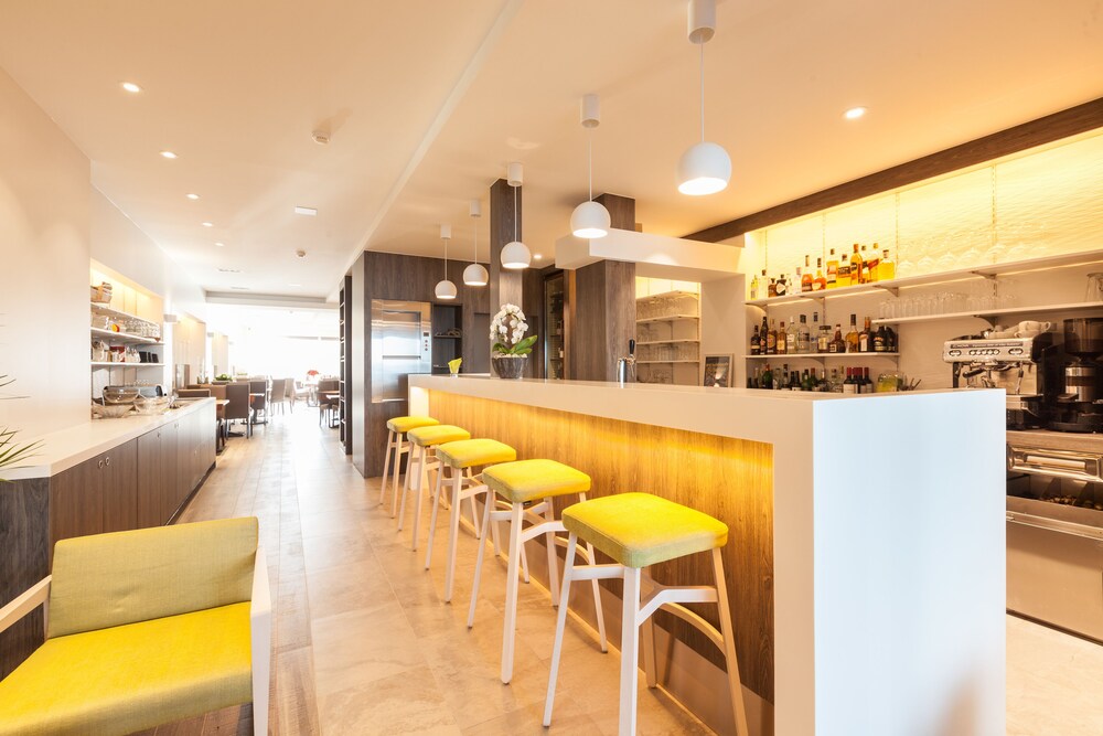 Hotel Les Mouettes - carbon neutral hotel in De Haan