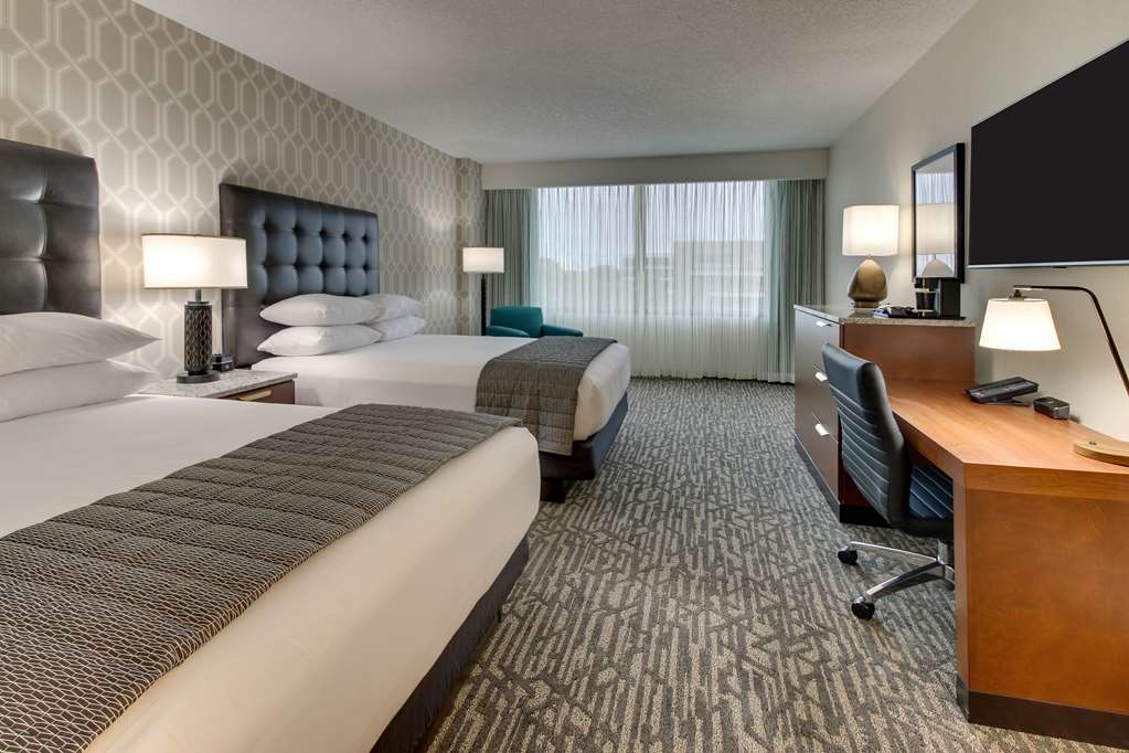 Drury Plaza Hotel Richmond - photo 30