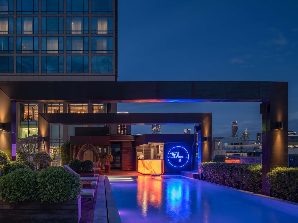 מזון ומשקאות