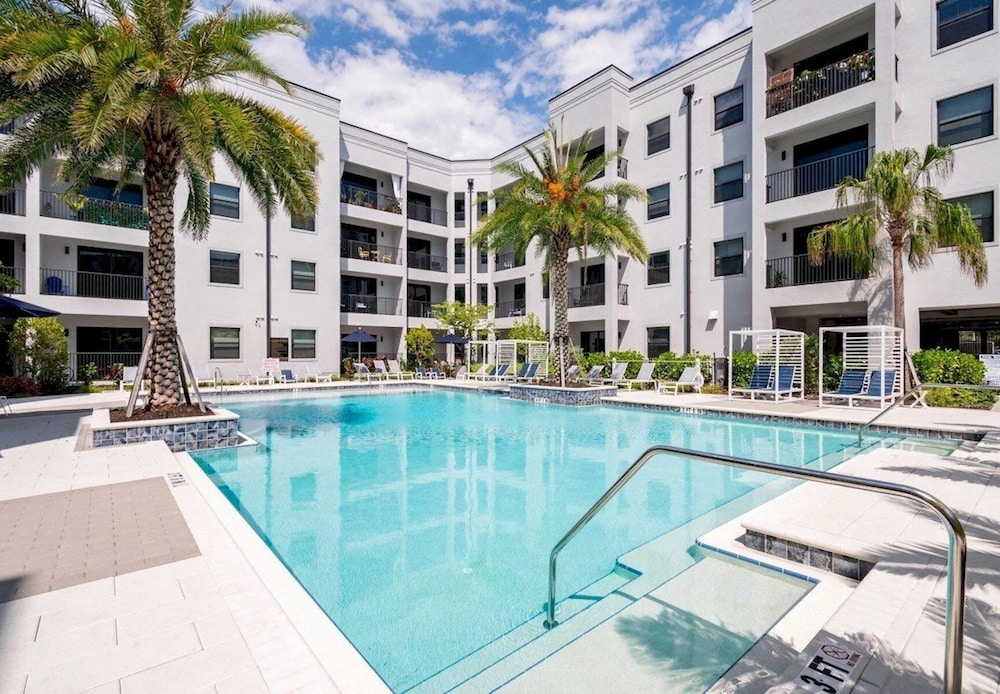 Landing Apartments Fort Myers River District — 4-Star Luxury Hotel in Fort Myers, United States