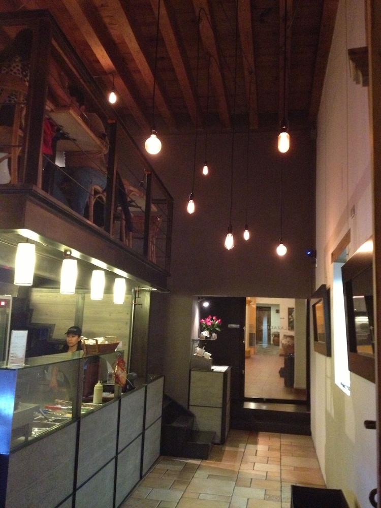 Coffee shop