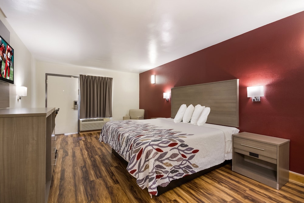 Red Roof Inn Crestview - photo 12