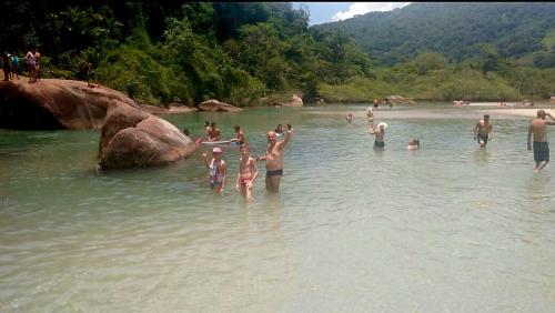 Itamambuca Carlota piscina privativa in Ubatuba, Brasil