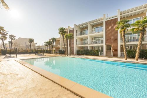 Wave Plus Zan — 4-Star Luxury Hotel in Lido Di Jesolo, Italy