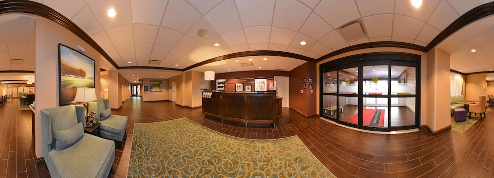 Hampton Inn Omaha Midtown Aksarben Area - photo 2