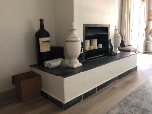 Glen Abbey Apartments On The Erinvale Golf And Country Estate — 4-Star Luxury Hotel in Cape Town, South Africa