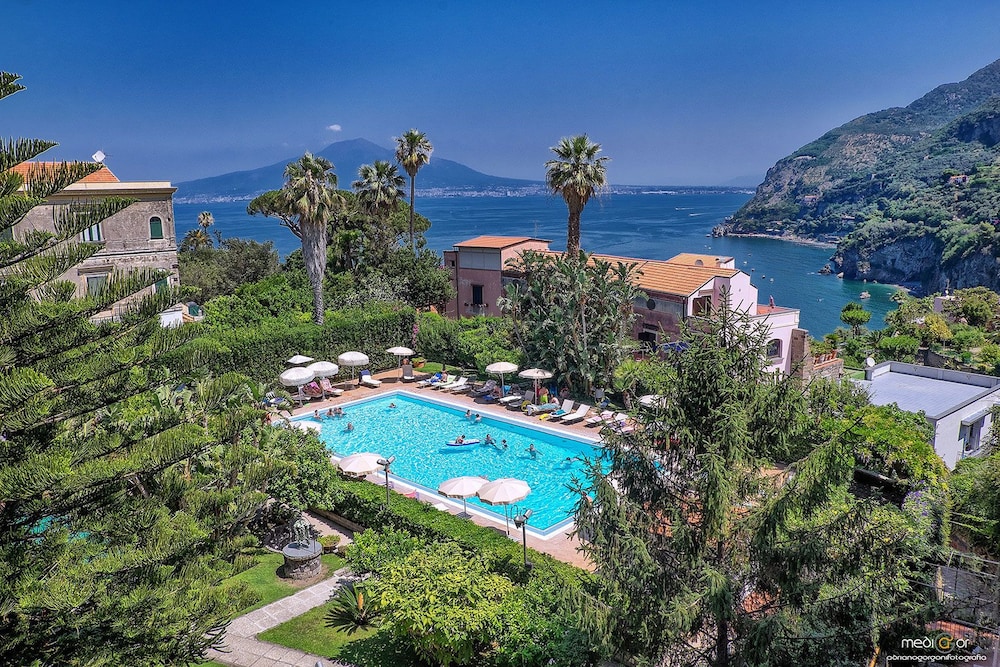 Hotel Aequa — Vico Equense