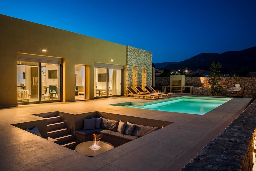 Villa Nefeli Ionian Treasure Villas — 4-Star Luxury Hotel in Kefalonia, Greece