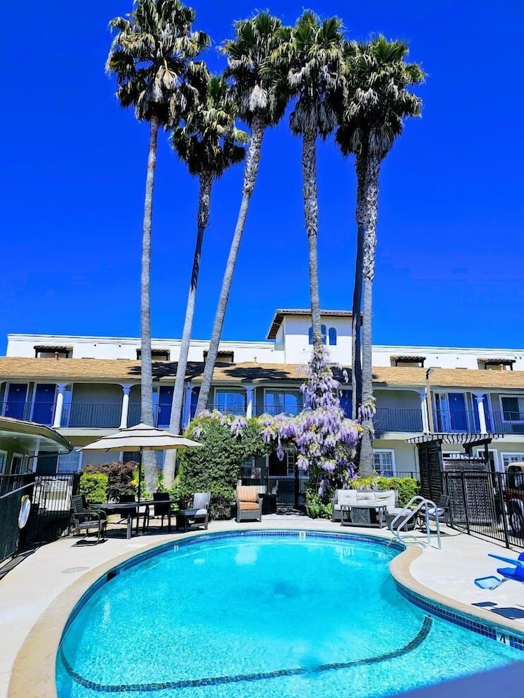 Bay Front Inn Santa Cruz - photo 28