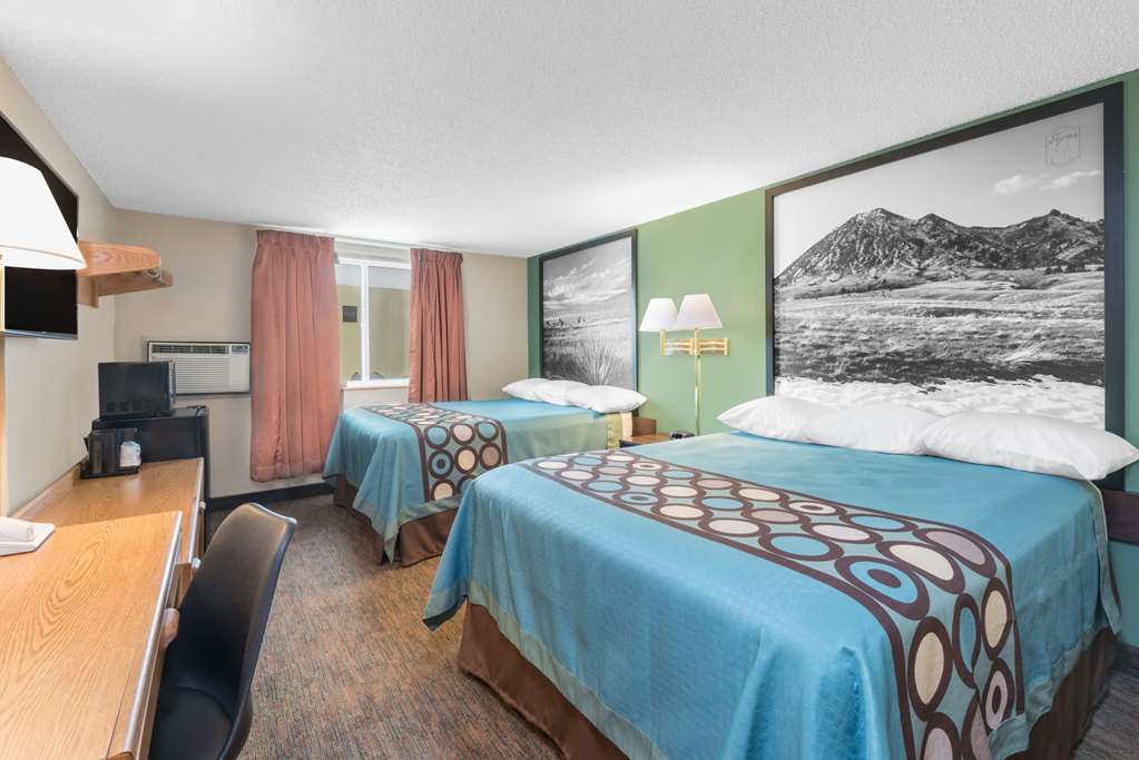 Super 8 by Wyndham Pierre SD - photo 12