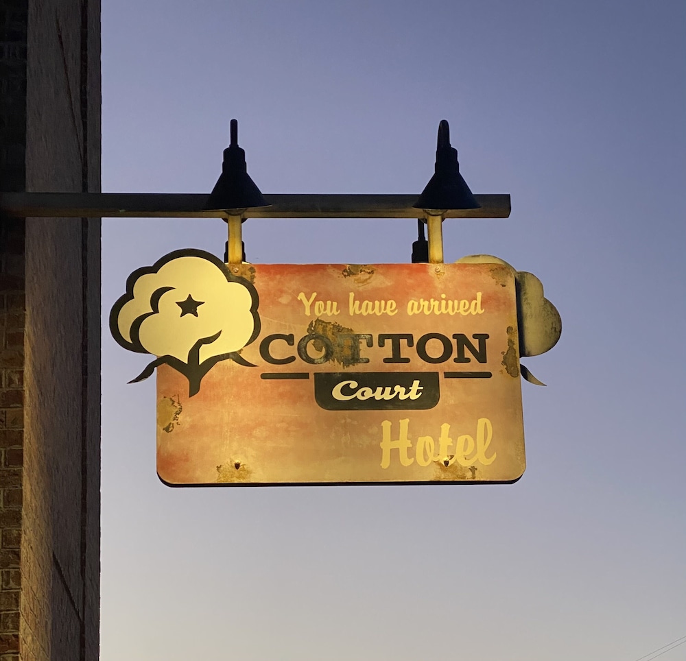 Cotton Court Hotel by Valencia Hotel Collection - photo 44