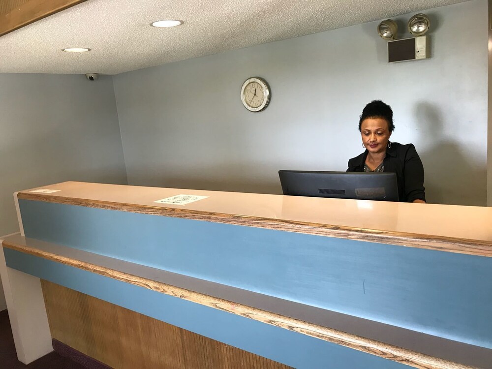Key Inn Woodbury - photo 3