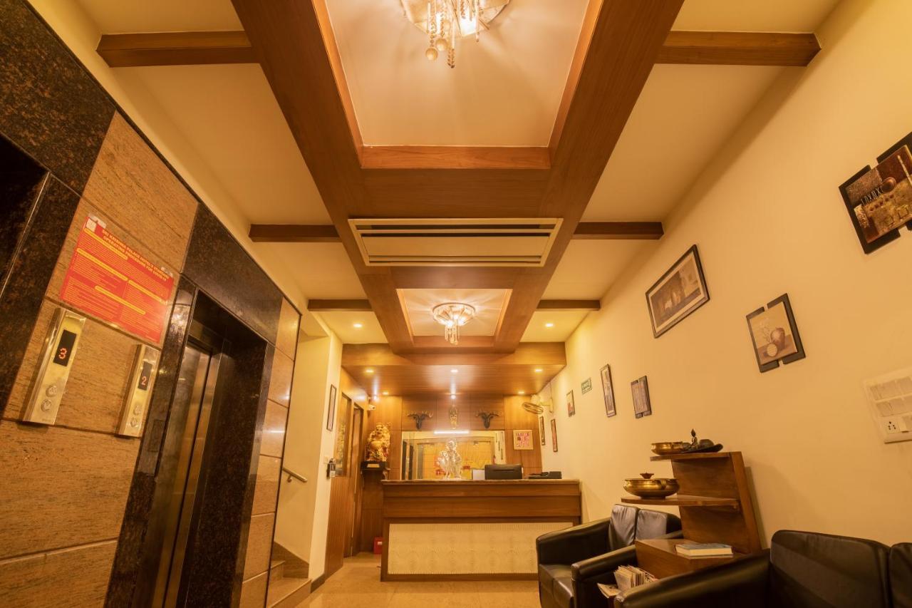 Sri Krishna Palace — hotel in Hosur