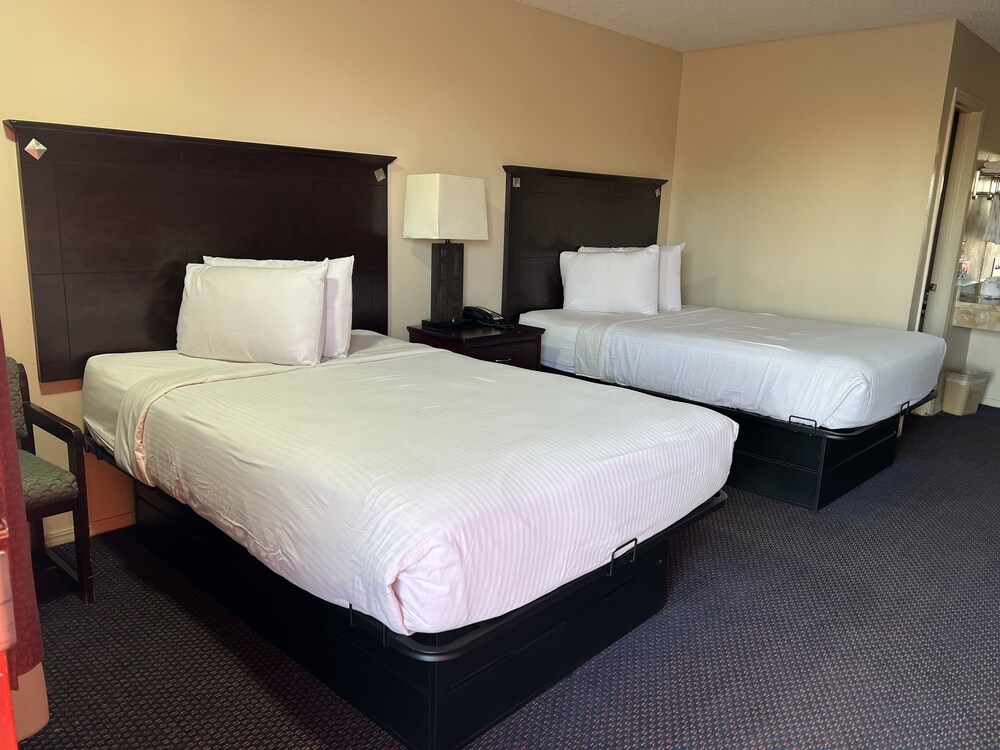 Century inn motel - photo 17