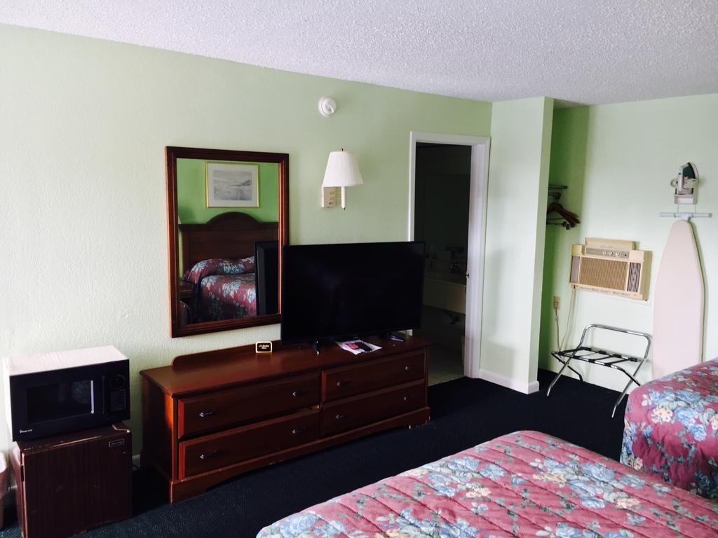Relax Inn — hotel in Folkston