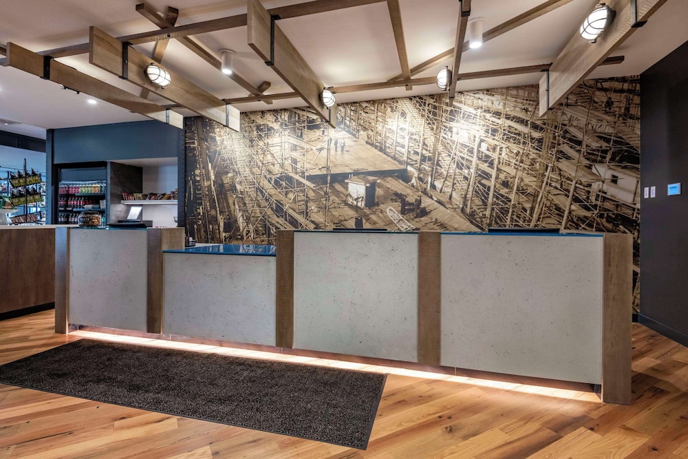 Cambria Hotel Portland Downtown Old Port - photo 5