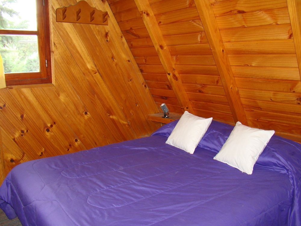 Apart Hotel Bungalows Peuma Ñi in San Carlos De Bariloche, Argentina