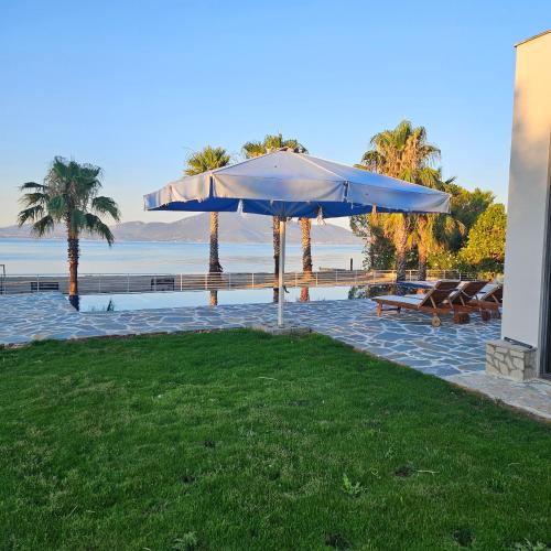 Evia Palm Beach Villa — 4-Star Luxury Hotel in Politika, Greece