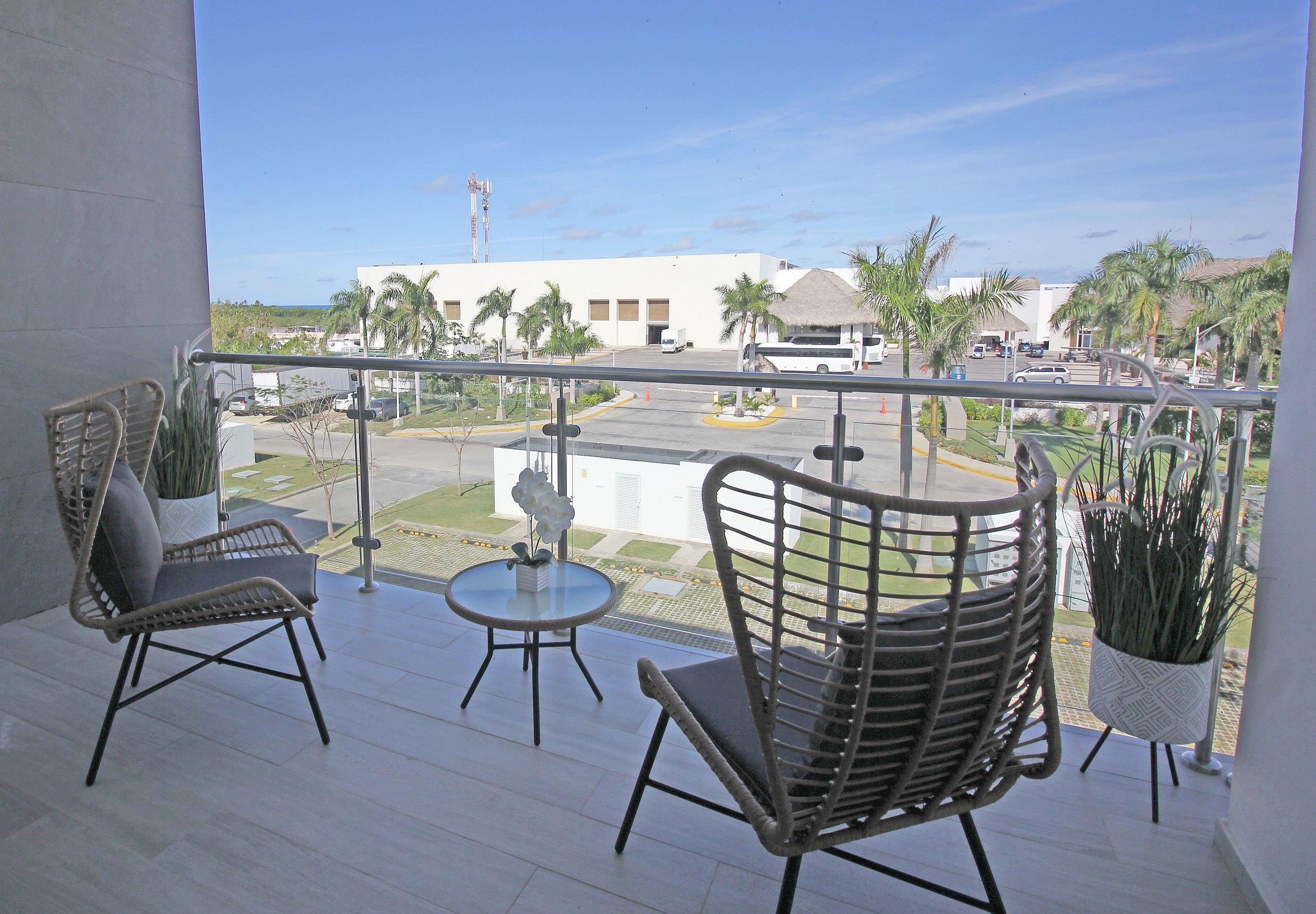 Exquisito apto 2 Hab 2 Ba junto a Hard Rock Hotel in Unknown City, Dominican Republic