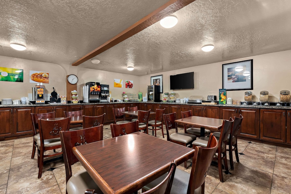 Quality Inn Saint George South Bluff - photo 18