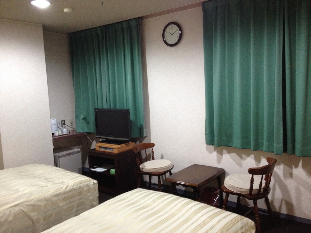 Business Hotel Kamoshita in Mito, Japan