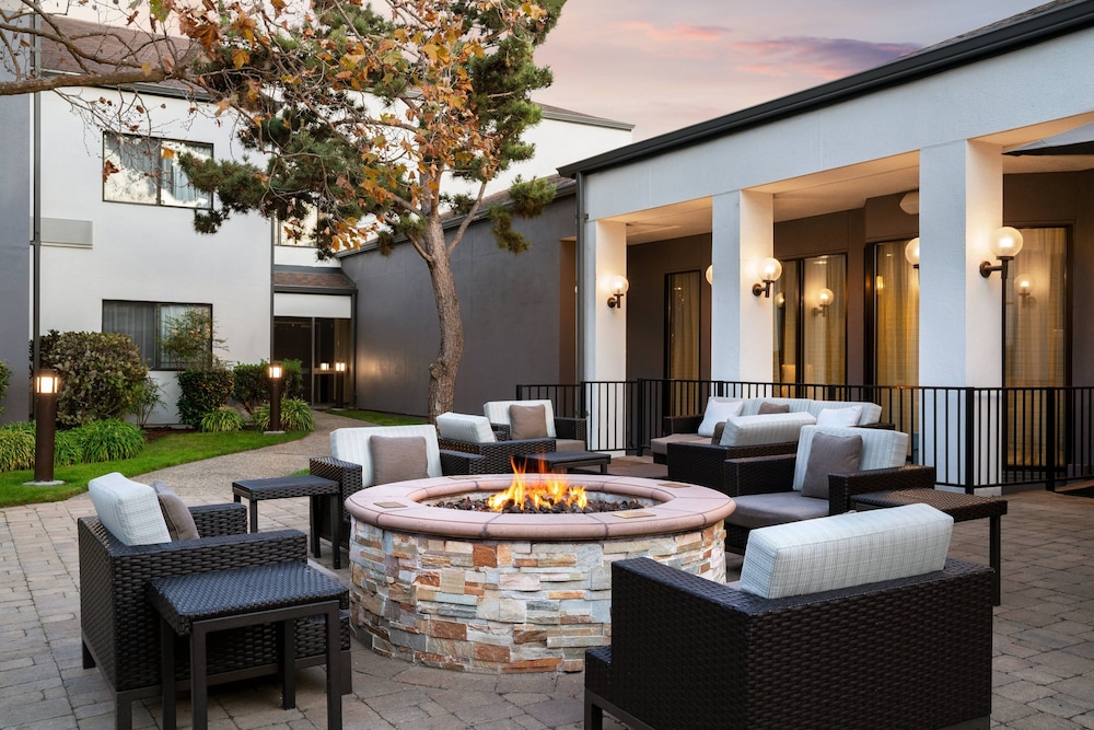 Courtyard by Marriott San Francisco Airport — hotel in San Bruno