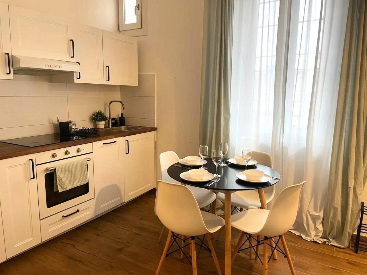 De Conti Apartments — 4-Star Luxury Hotel in Milan, Italy