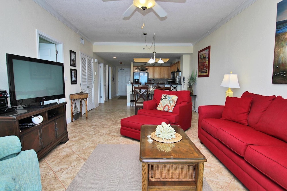 Crystal Shores West 1102 - photo 3