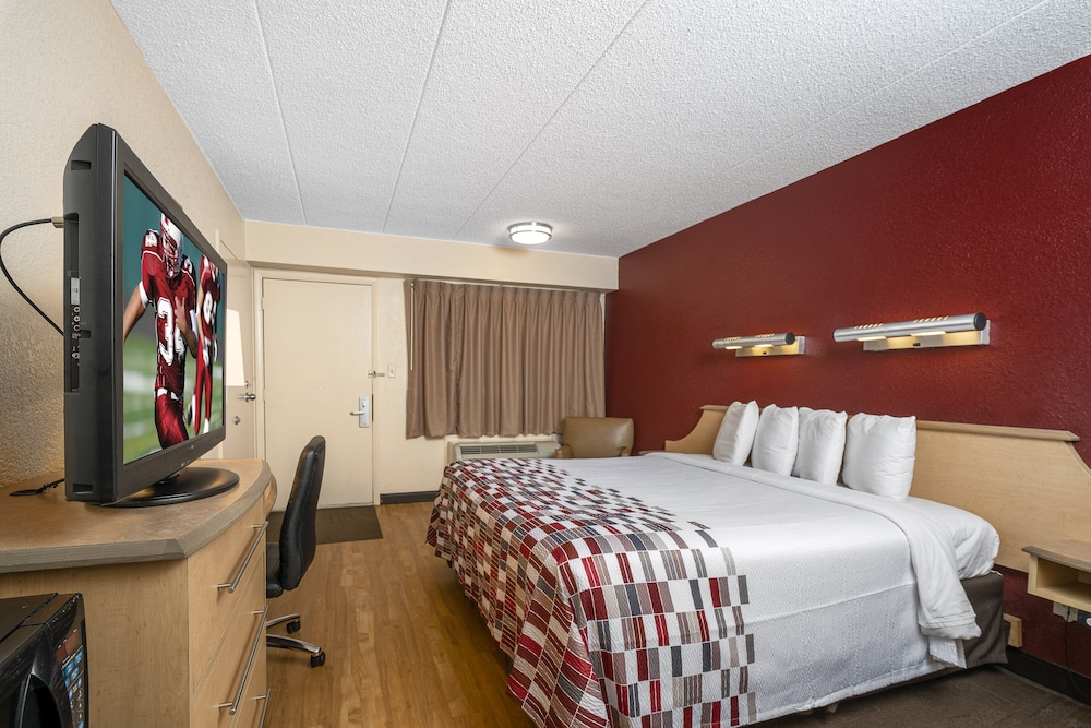 Red Roof Inn Mystic New London - photo 3