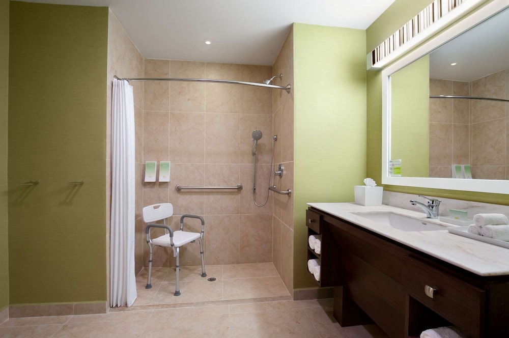 Bathroom shower