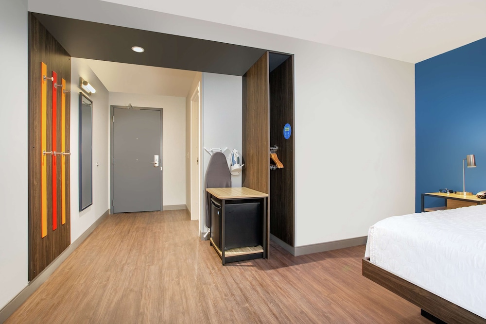 Tru by Hilton Audubon Valley Forge - photo 15