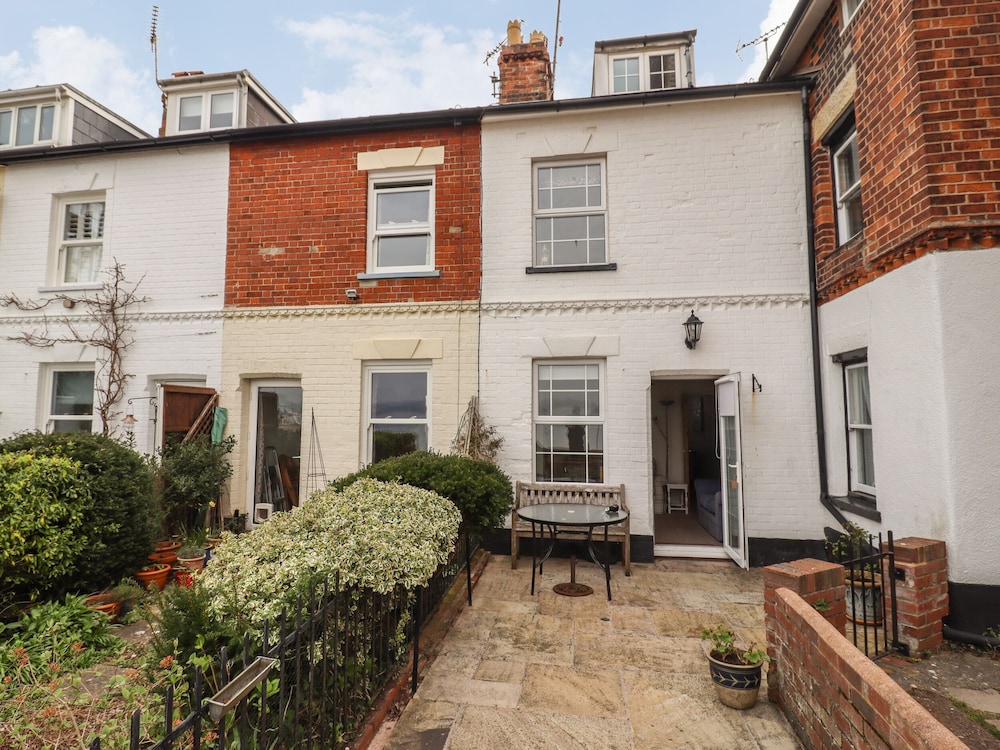 9 Harefield Cottages in Exmouth, United Kingdom