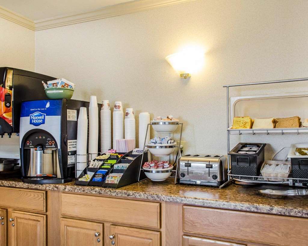 Clarion Inn Strasburg Lancaster - photo 38