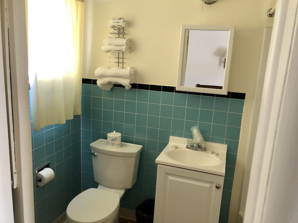 Cody Motel - photo 10