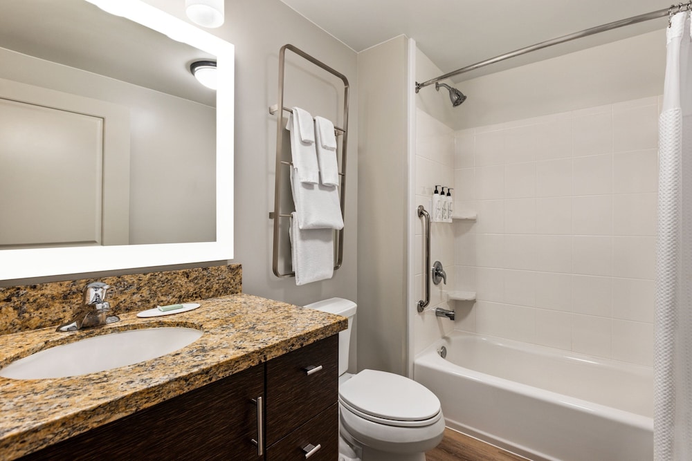Towneplace Suites by Marriott Harrisburg West Mechanicsburg - photo 32