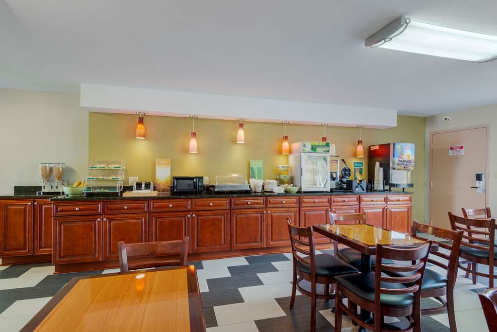 Quality Inn Acworth North - photo 26
