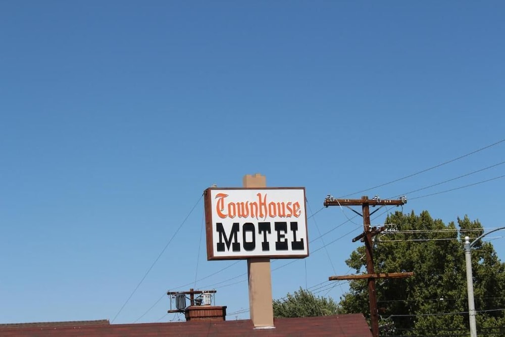 Townhouse Motel - photo 41