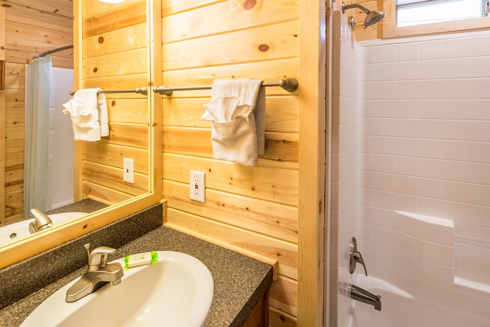 Long Beach RV & Camping Resort - photo 17