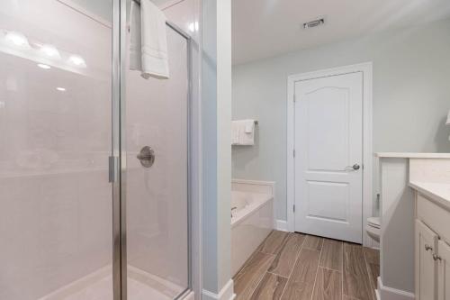 Phoenix Gulf Towers 704 condo - photo 14