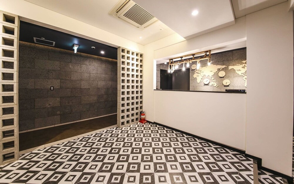 Top Hotel - carbon neutral hotel in Cheonan