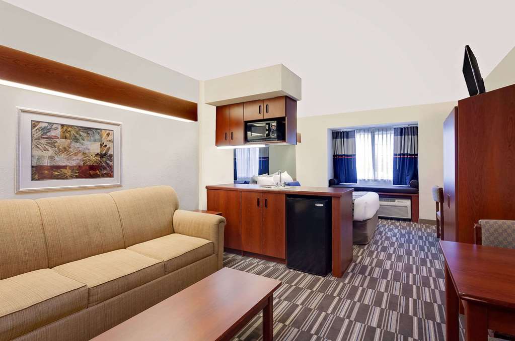 Microtel Inn & Suites by Wyndham Middletown - photo 7