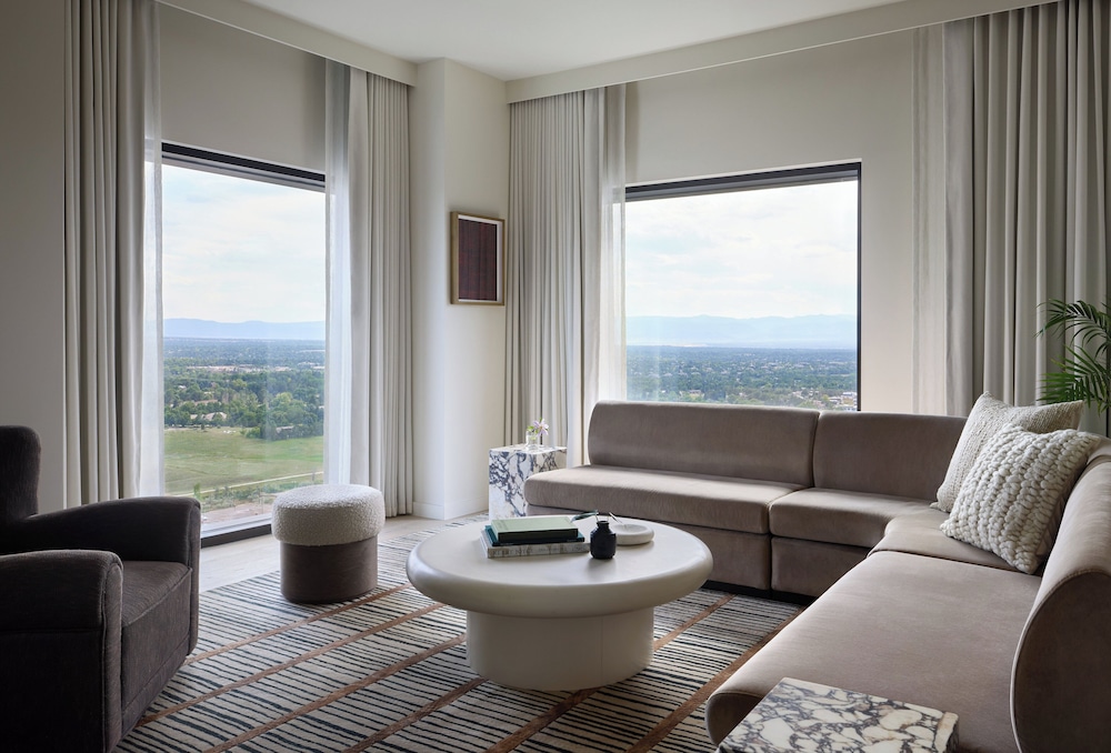 Kimpton Claret Hotel by IHG - photo 27