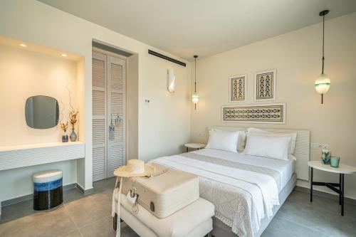 Nelia Suite — 4-Star Luxury Hotel in Lixouri, Greece