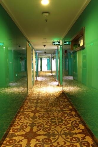 Dinglun Hotel - last minute hotel in Yiwu