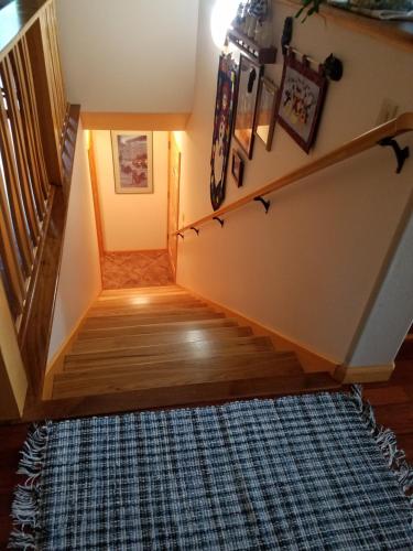 Glacier Creek Lodging - photo 6